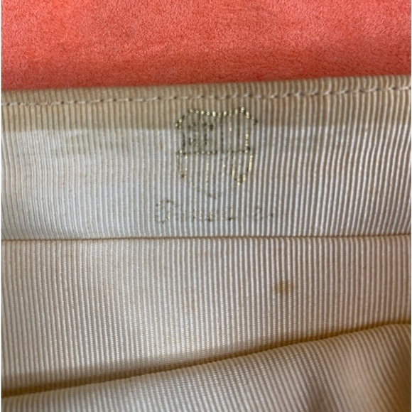 Vintage Coral Suede Clutch / Shoulder Bag with Gold Chain - Picture 8 of 11